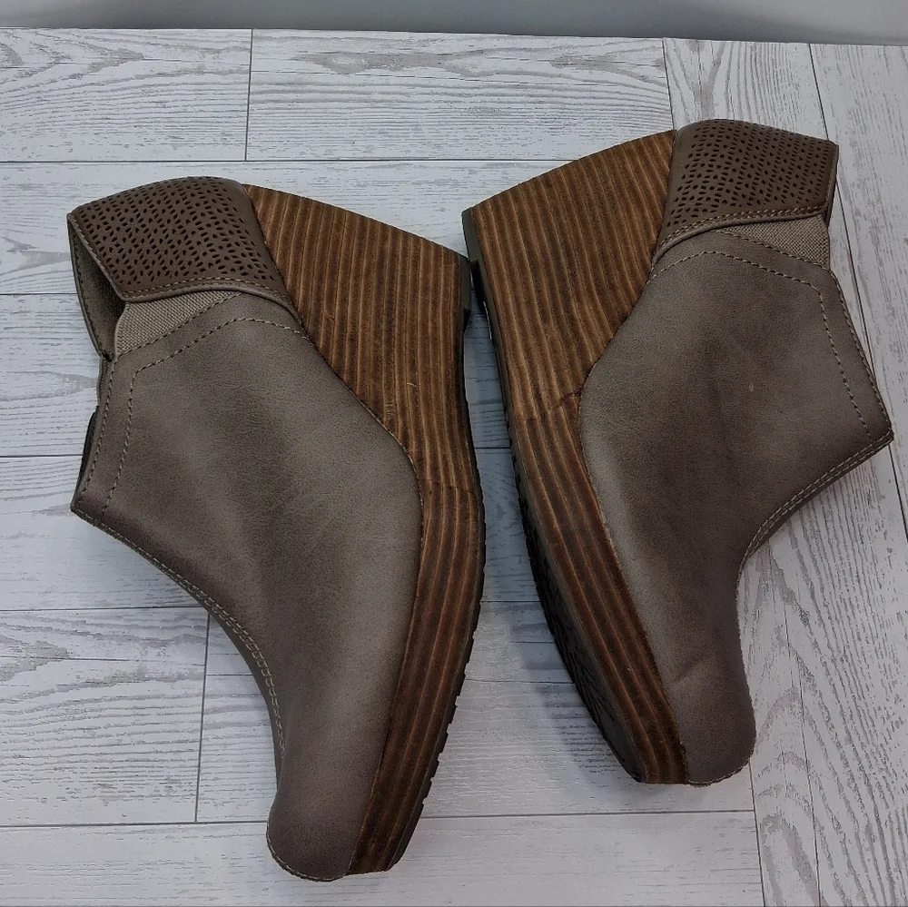 Dr Scholls Women's Gray Taupe Faux Leather Wedge Ankle Boots Size 9
